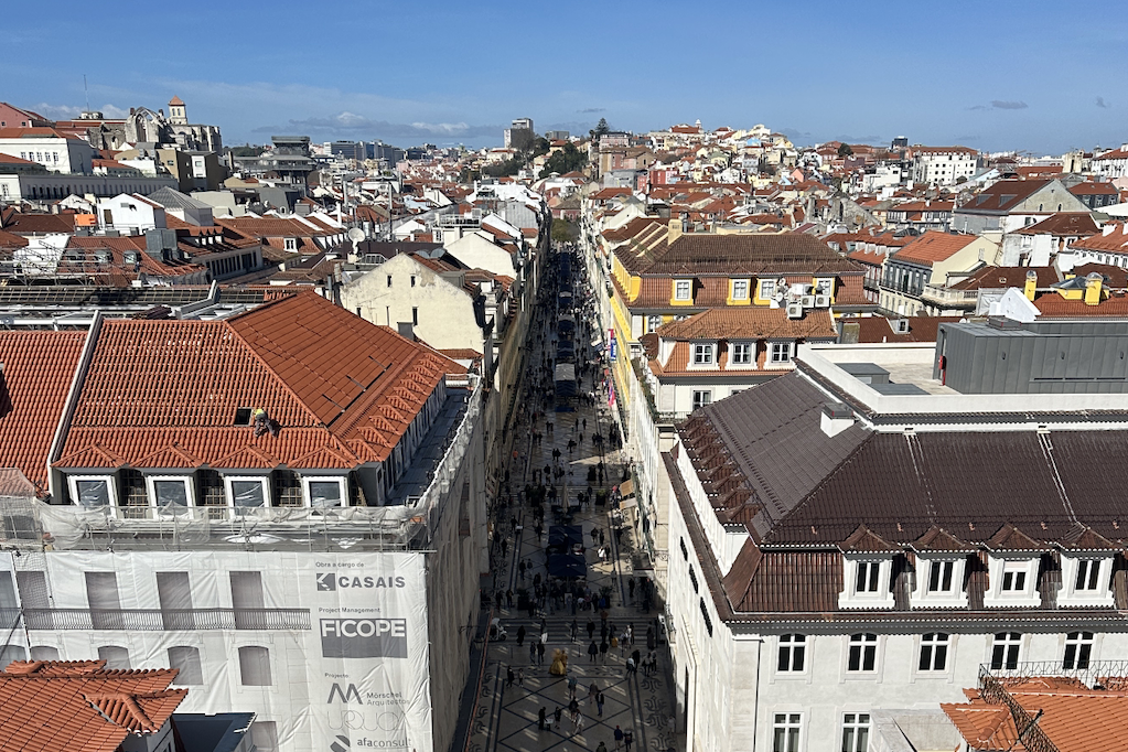 Lisbon Hotels with Bathroom Doors