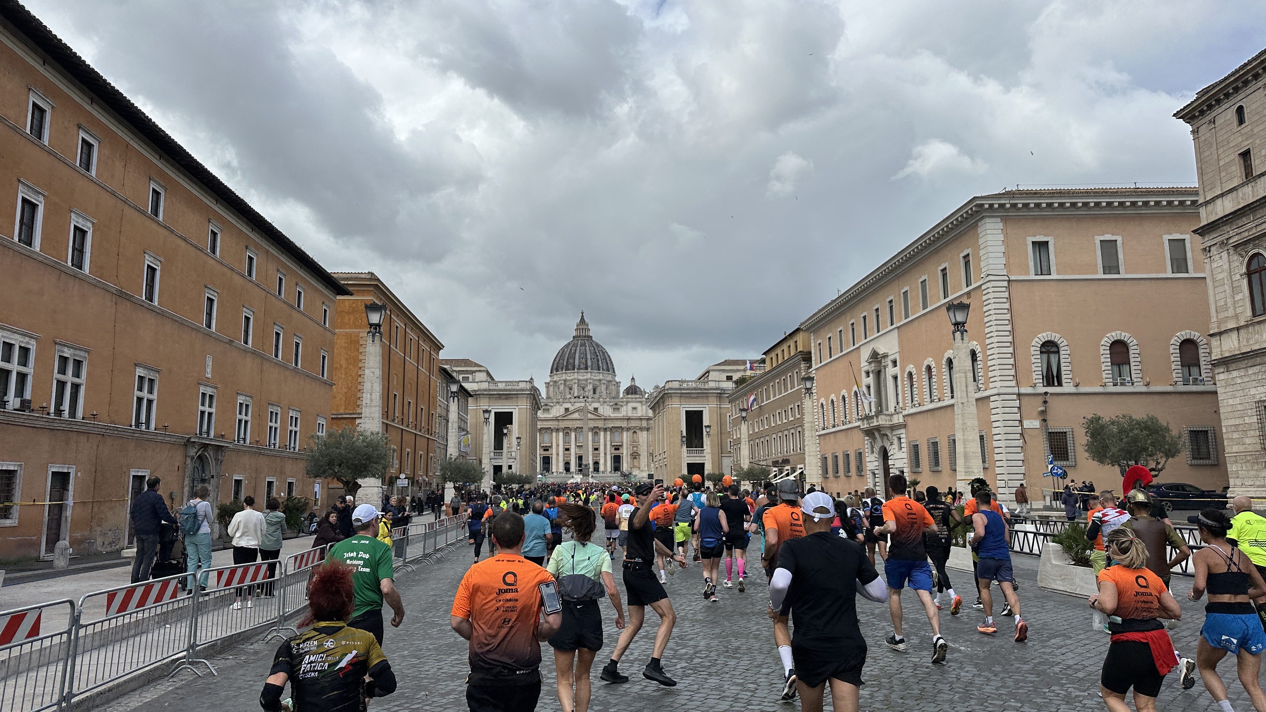 Best Hotels in Rome with Bathroom Doors